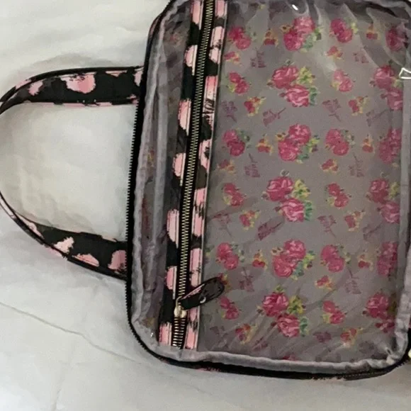 Betsey Johnson Pink and Black Cosmetic Bag with Leopard Print - Picture 5 of 8